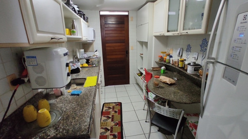 Imagem 8 de 14 de Ref: Ap037 - Apartamento À Venda, Expedicionários, 3 Quartos