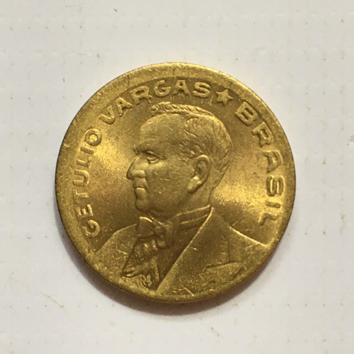 Moeda 50 Centavos Getulio 1945 Fc Com Brilho De Cunhagem (Usado)