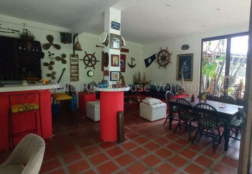 Casa Estilo Campestre En Alquiler Colinas De Guataparo 24-20805