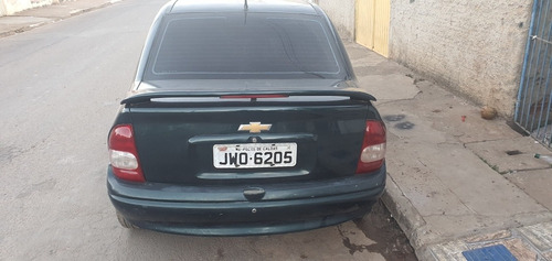 Imagem 7 de 7 de Chevrolet Corsa Sedãn 97 Sedãn