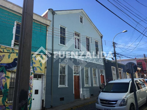 Venta Casa Valparaíso 10 Dormitorios 2 Baños