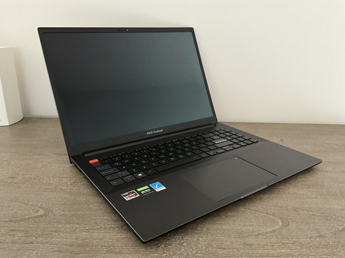 Laptop Asus Vivobook Pro 16x Oled M7600qe Amd Ryzen7 16gb 1t (Usado)