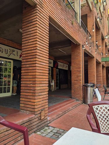 En Venta En Ciudad Jardin Local En 1er Piso En Edificio Terrazas F 9986