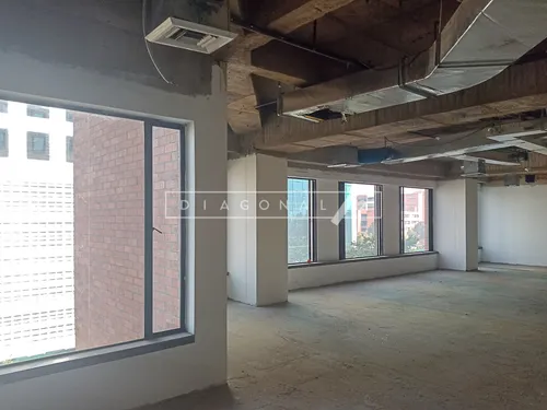 Oficina En Arriendo En Chicó Reservado