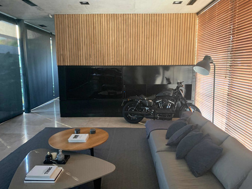 Harley Davidson Iron 883