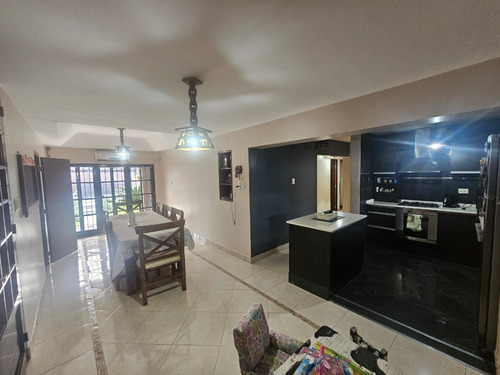 Importante Inmueble: Yerba Buena - Peru 1400 - 1350 M2 Lote