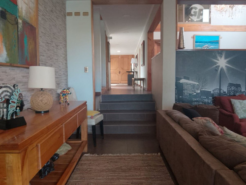 Vendo Casa En Lo Caña 273mt2, Con Piscina, 1000mt2 Terreno