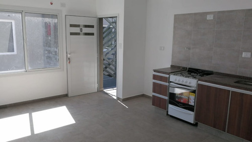 Imagen 5 de 10 de Departamento 1 Dorm. B° San Martin (cba). ¡¡con Renta!! Apto Escritura