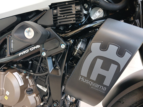 Vitpilen 401 Ng Husqvarna Entrega Inmediata Blanca Contado