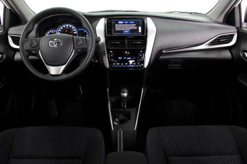 Toyota Yaris 1.5 Xl Plus Connect Flex 4p Automático Cvt 7