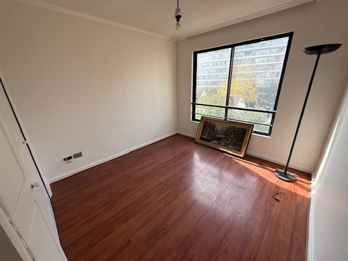 Metro Hernando De Magallanes Venta Depto 3 Dorm. Las Condes