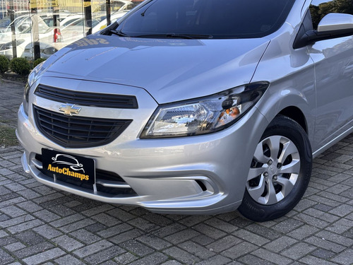 Chevrolet Onix HATCH Joy 1.0 8V Flex 5p Mec.