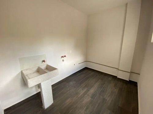Casa En Venta En Fraccionamiento Real Madeira Pachuca Hidalgo Casa Club Con Alberca Casa Nueva Modelo Castelo