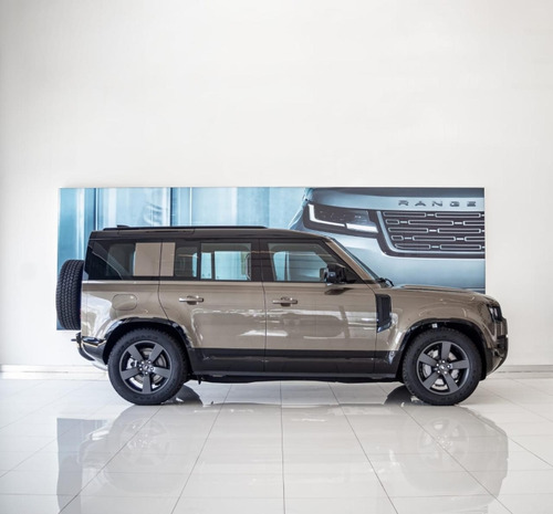 Land Rover Defender 3.0 D300 Turbo Diesel Mhev 110 X-dynamic