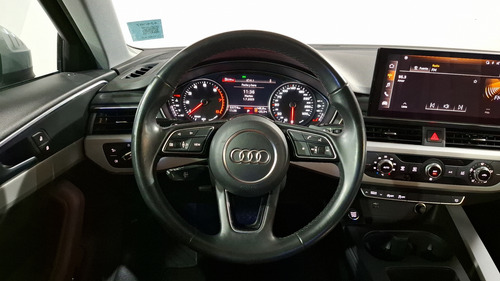 Audi A4 2.0 MHEV 40 TFSI DYNAMIC DCT