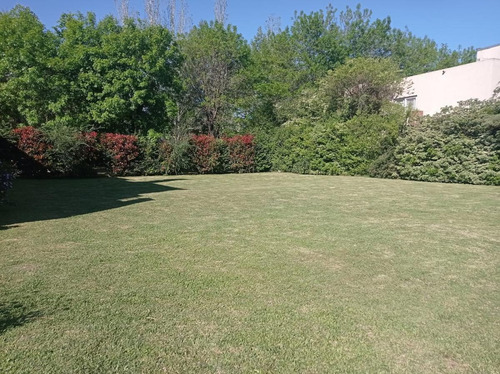 Imagen 1 de 4 de Lote En Venta En San Patricio Country Club