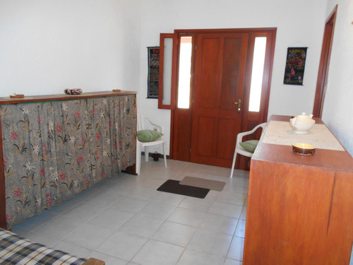 Imagen 8 de 24 de Casa En Playa Hermosa, En Muy Buen Entorno.