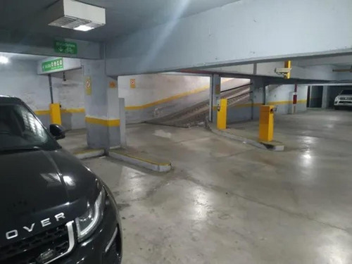 Imagen 9 de 11 de Cochera En Venta En Quilmes