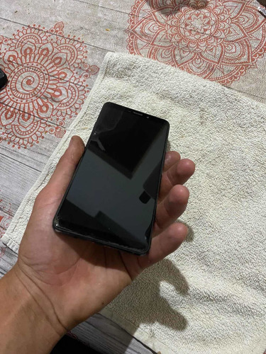 Imagen 3 de 5 de Celular Samsung A9 2018 6gb Ram 128 De Almacenamiento