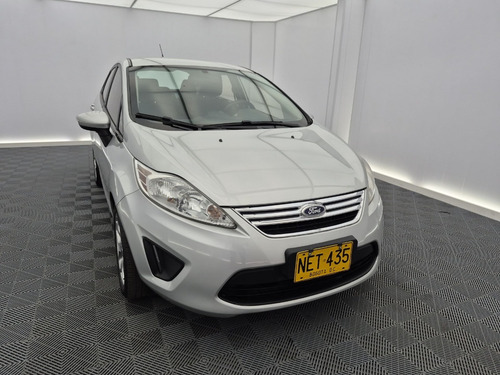 Ford Fiesta 1.6 Sportback Mecánica