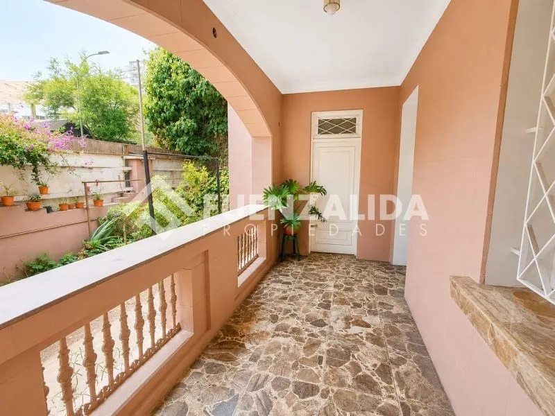 Imagen 3 de 30 de Casa En Venta De 7 Dorm. En Recoleta