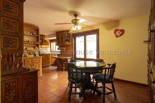 Casa En Venta Los Campitos Lp