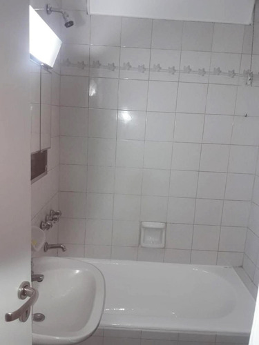 Imagen 7 de 7 de Venta Departamento 2 Ambientes Zona De Almagro Luminoso