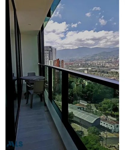 Espectacular Apartaestudio En La Milla De Oro(mls#254075)