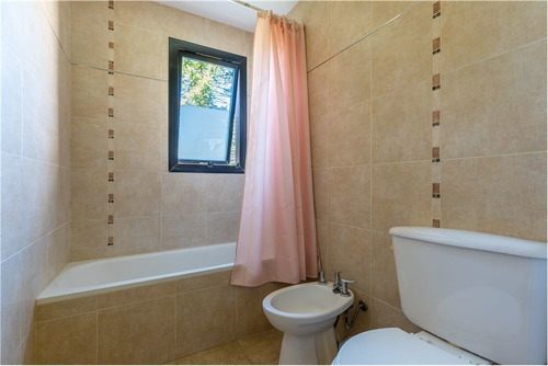 Dúplex 2 Dormitorios Con Pileta En Venta En Gonnet
