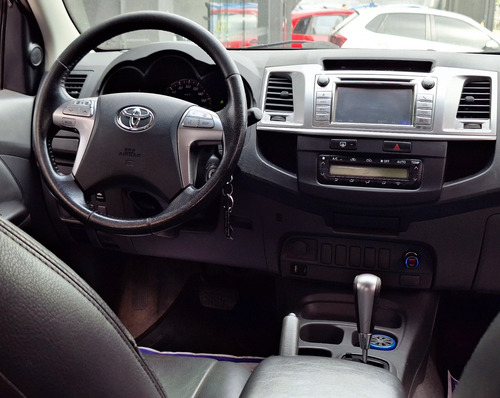 Toyota Hilux 2.7 SRV 4X2 CD 16V FLEX 4P AUTOMÁTICO