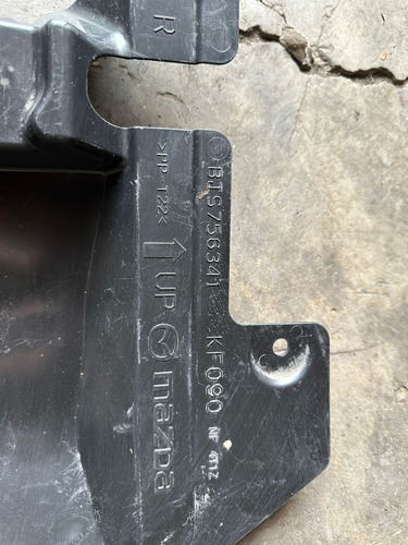 Tolva Inferior De Motor Der Mazda 3 2014 2015 2016 2017 2018 (Usado)