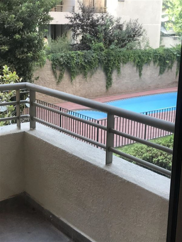 Departamento En Venta De 2 Dorm. En Las Condes