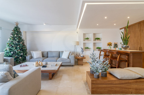 Bajo De Precio! Venta De Espectacular Ph Con Muebles En Residencial Vista Alta!