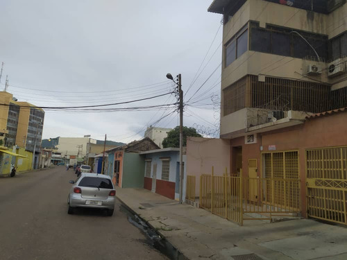 Imagen 5 de 5 de Local Comercial Centro De Puerto La Cruz