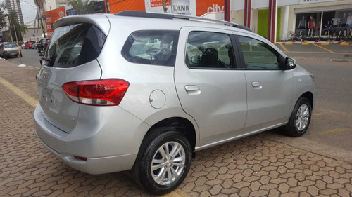 Imagem 3 de 6 de Chevrolet Spin Lt 5s 1.8 (flex) (aut)