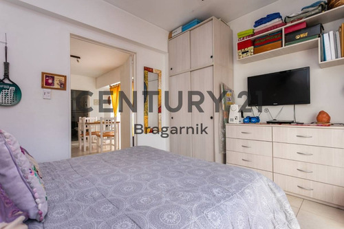 Imagen 7 de 30 de Departamento - Venta - Lugano - 2 Ambientes C/2 Balcones