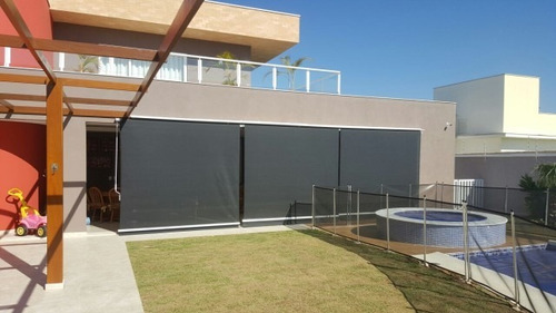 Imagem 1 de 5 de Toldos E Cortinas