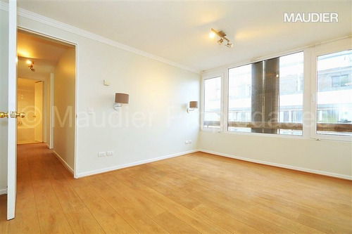 Departamento En Venta De 3 Dorm. En Vitacura
