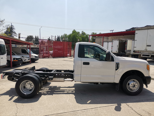 Ford F-350 6.3l Xl 6.2 Mt