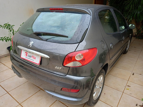 Imagem 4 de 15 de Peugeot 207 1.4 Xr 8v Flex 4p Manual