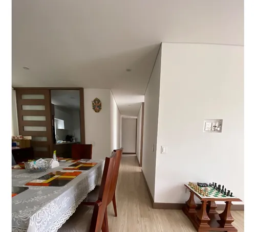 Moderno Apartamento En Cedritos Luz Natural, Ubicación Privilegiada Y Tranquilidad Total