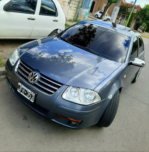 Volkswagen Bora 1.8 Highline T 180cv 2010