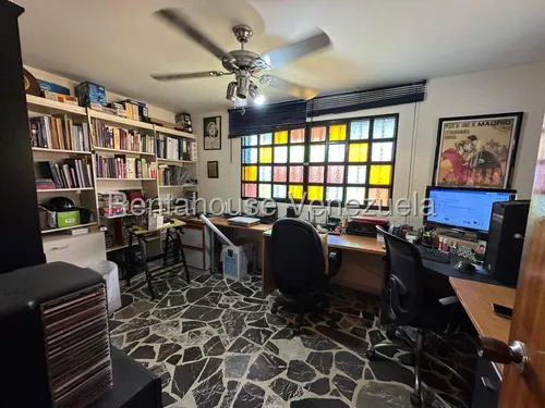 Casa En Venta Montalbán