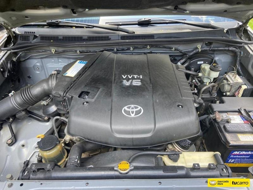Toyota Fortuner Sr-automática