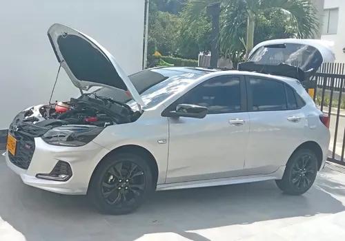 Chevrolet Onix 1.0T Rs Mt