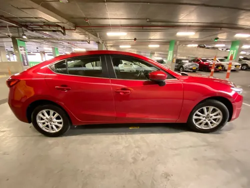 Mazda 3 2.0 Touring