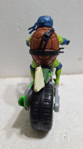 Tmnt Leonardo Moto Ninja Kick Cycle De La Pelicula 2023 (Usado)