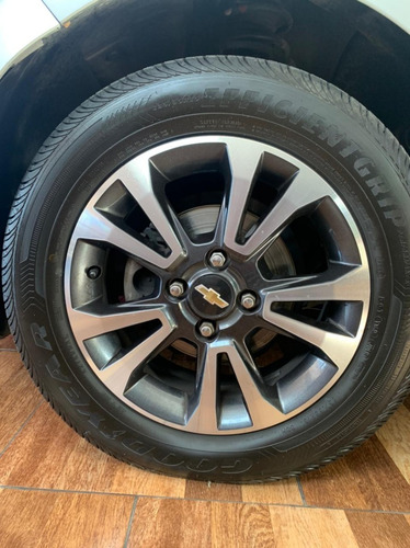Imagen 4 de 6 de Chevrolet Onix