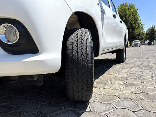 Toyota Hilux Doble Cabina Diesel 4x4 2023