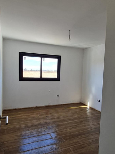 Imagen 7 de 23 de Casa - Duplex Chacra Del Norte